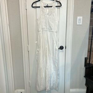 NEW Old Navy White maxi dress